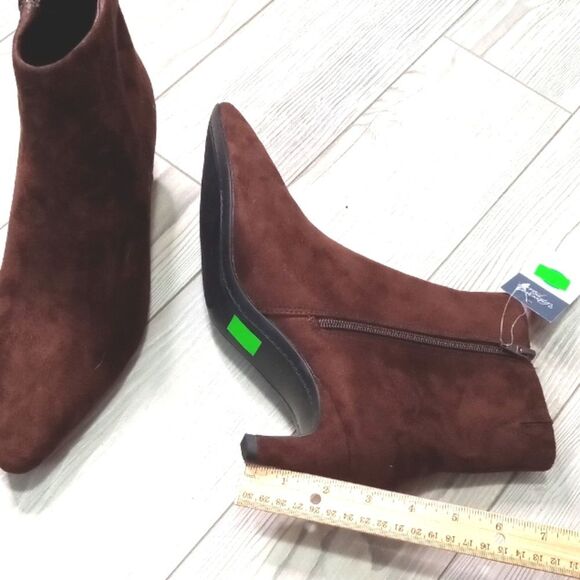 (39-3840) Universal Thread Boot's Sz 10 - Picture 7 of 8